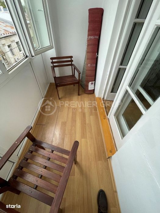 Piata Unirii! Etaj 2! Apartament 2 camere 55mp decomandat, centrala