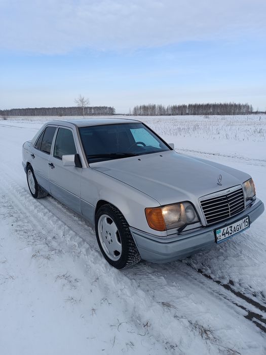 Продам Мерседес Е 220