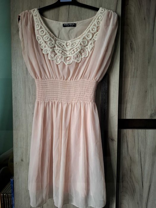 Rochita superba de vara,mărimea 40,Stare foarte buna!