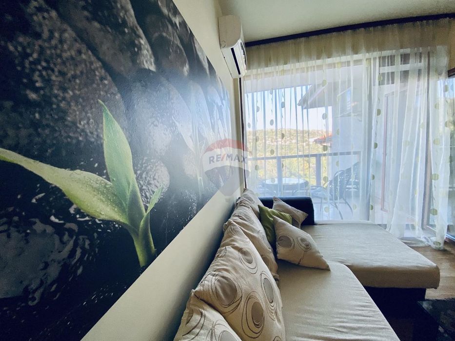 Продава се Тристаен апартамент в Балчик - 101 кв.м за 1090 €/кв.м - Снимка #1