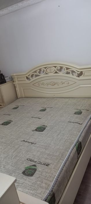 Спальный гарнитур сатылады