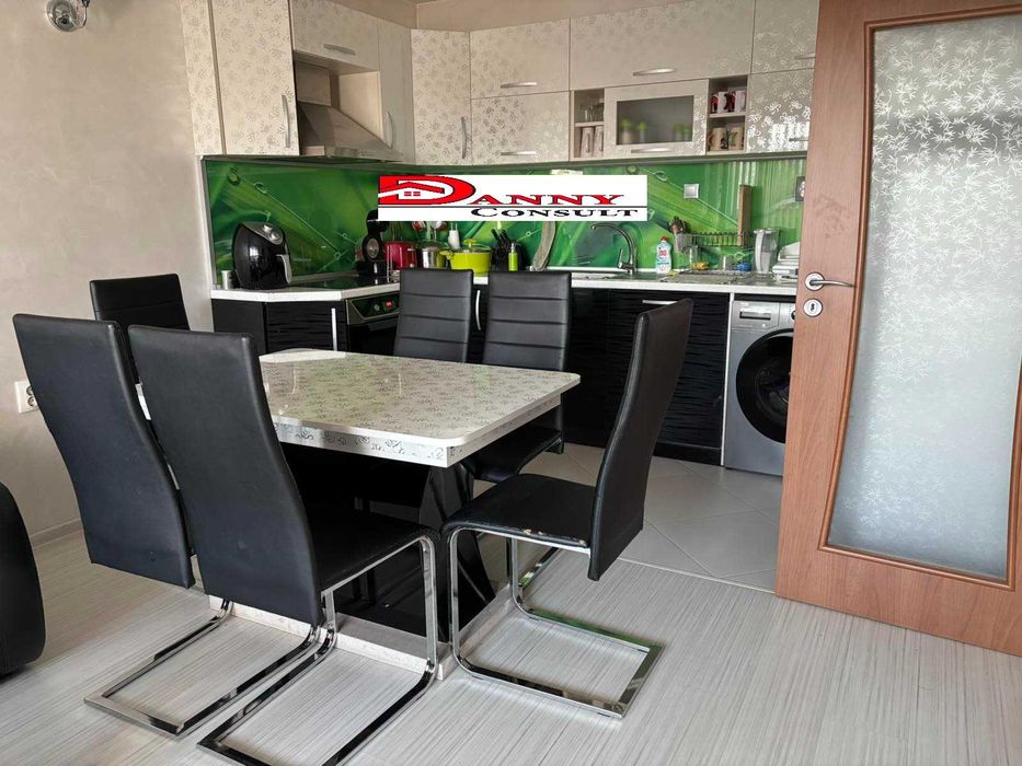 Продава се Тристаен апартамент в Велико Търново, Акация - 78 кв.м за 1453 €/кв.м - Снимка #2