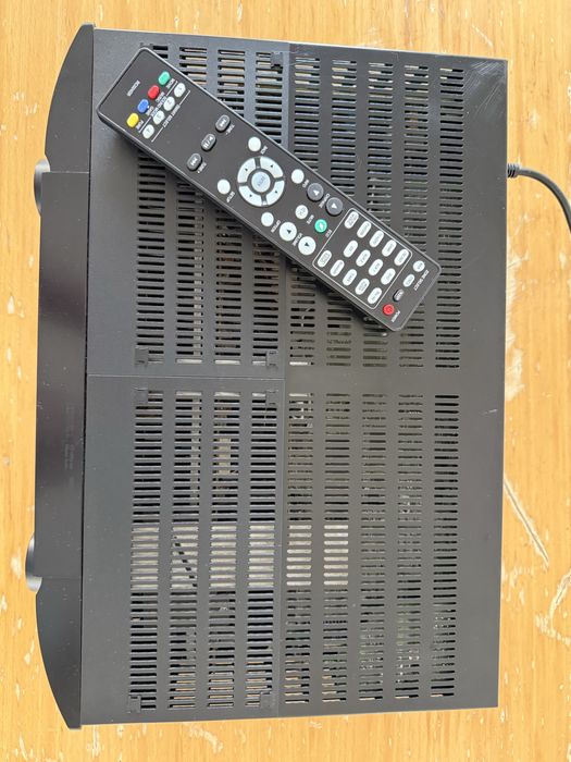 Receiver Marantz SR5008