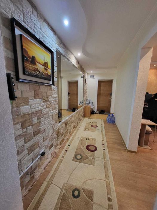 Продам 3 комн. квартиру в г. Уральск