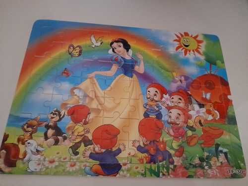 puzzle Alba ca zapada din lemn 30 piese