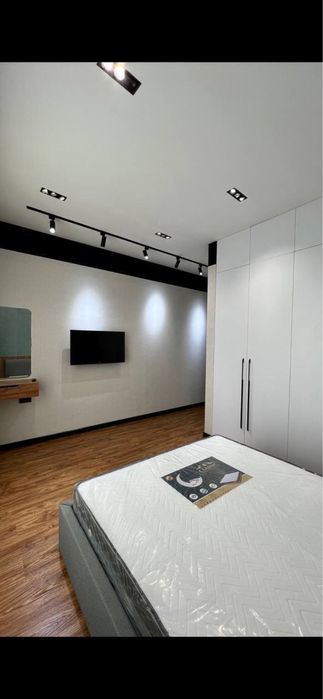 3х комнатная квартира в новостройке на центре города!С красивым видом!