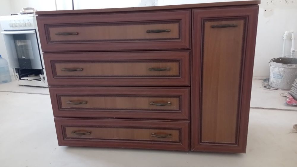 Комод 15000 состояние хорошее