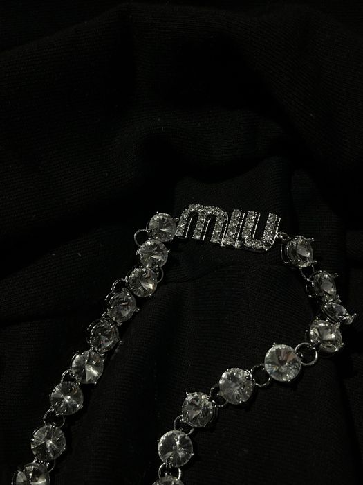 Lant elegant iced out