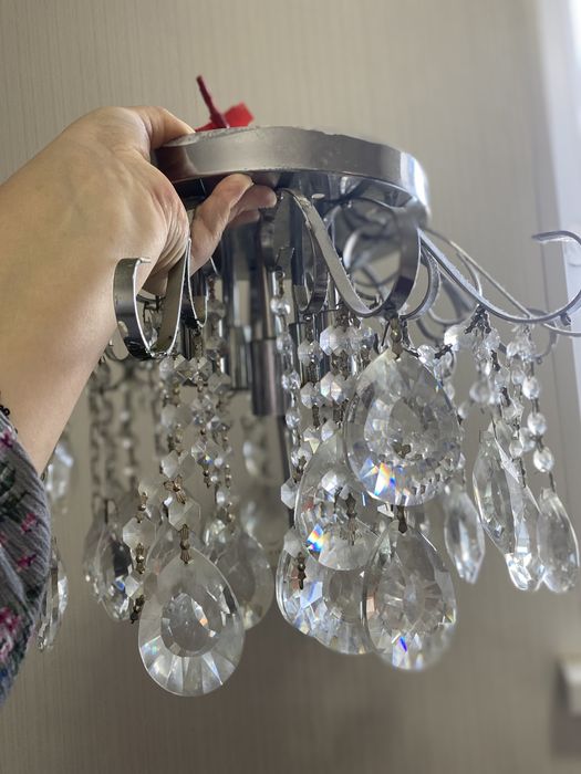 Б/у люстра сатылады