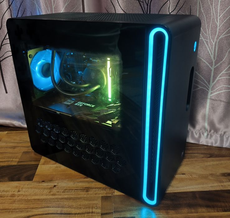 RTX4080/Core i9 14900KF/32gb ddr5/512gb ssd/Alienware Aurora R16 case/
