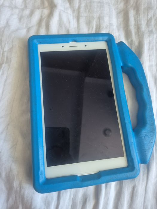 Продам Планшет состоянии хорошие