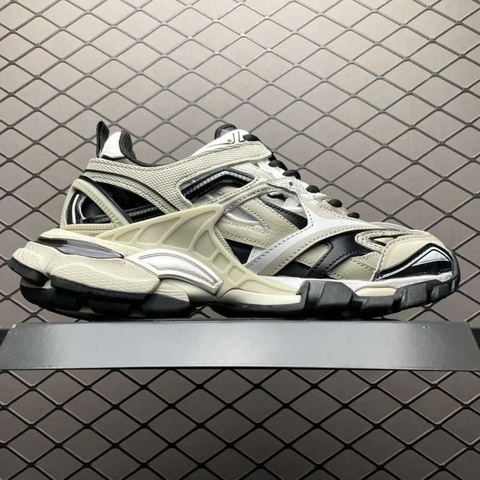 Balenciaga Track.2 Beige Black/White