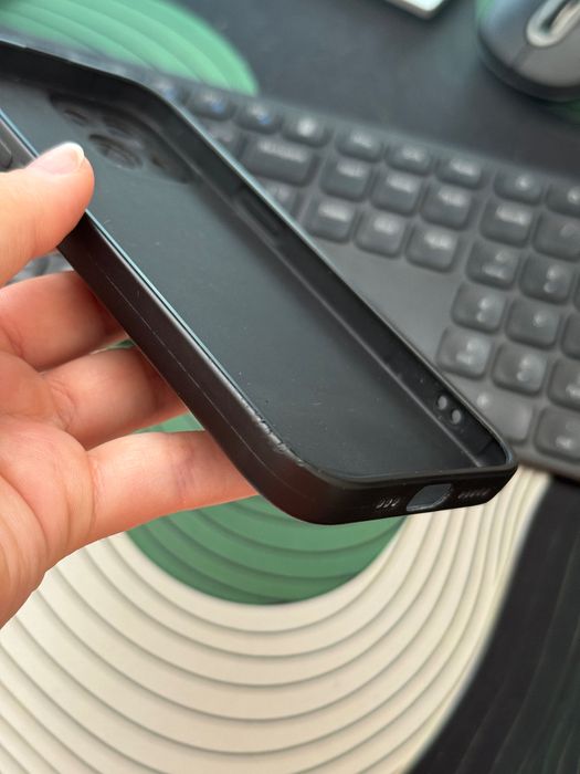 Кейсове за IPhone 13