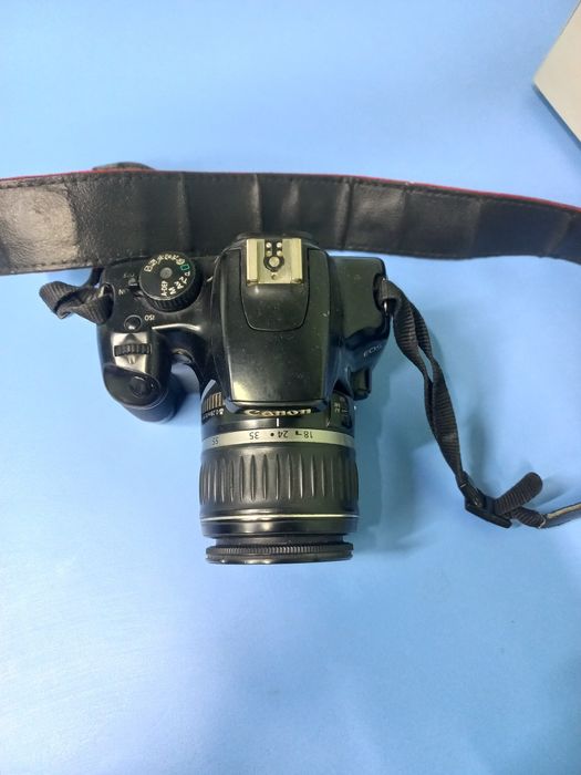 Canon 1000D зарядка, батарейка