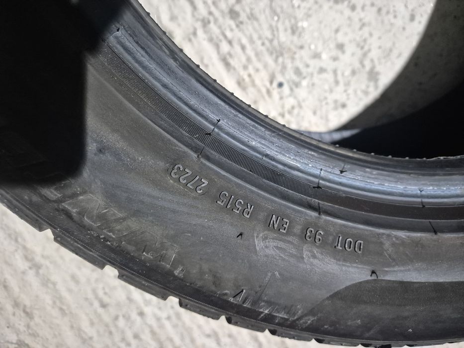 Vând cauciucuri 225/55/17 M+S set complet imp Germania  //Pirelli// dot 2023