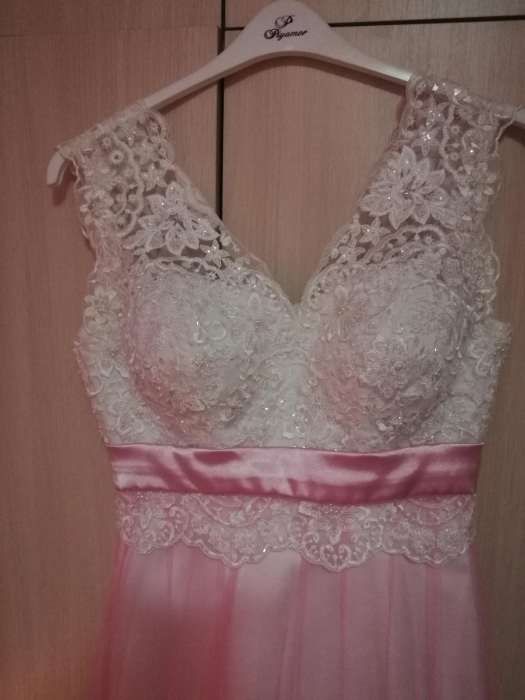 Rochie de mireasa Roz