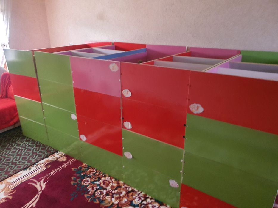 Detski divanchalar bog'chalar uchun