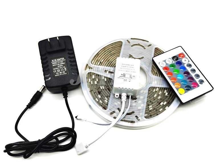 Намален! LED лед светлинна лента  44 ключ 5 метра