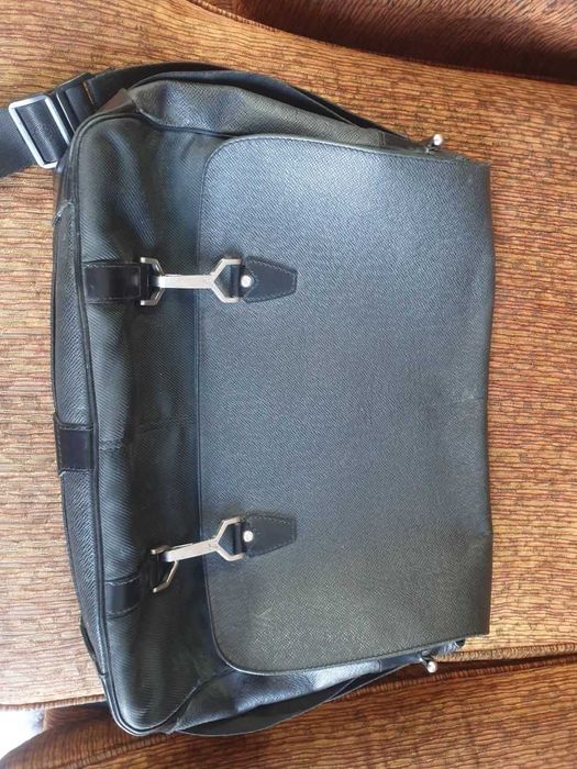 Сумка через плечо  Louis Vuitton оригинал