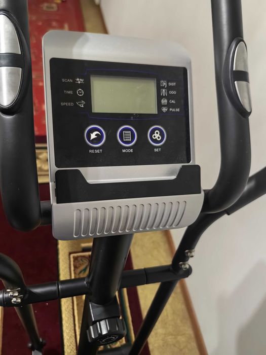 Продам тренажер эллипс