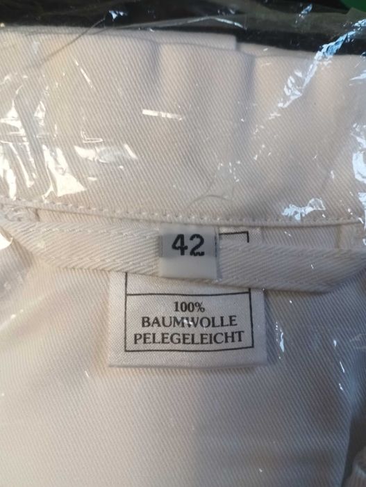 Работни престилки синьо и бяло