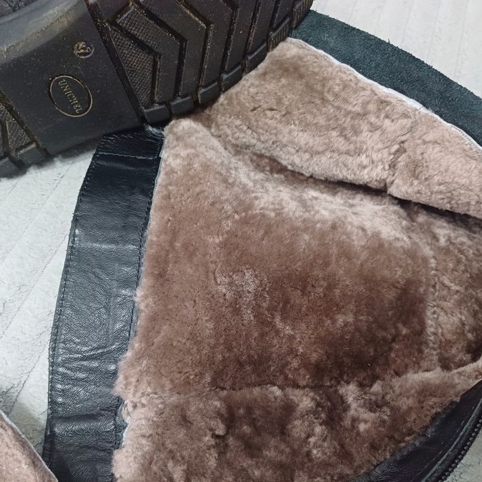 Продам детские сапоги