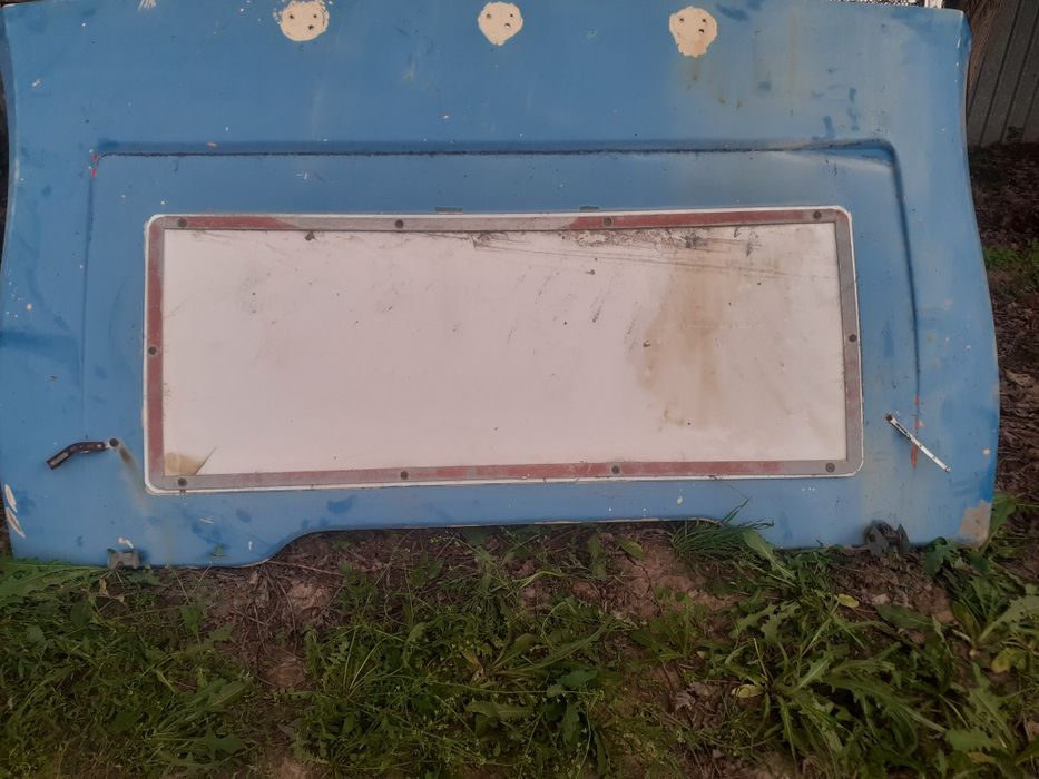 Сполер от грузовой машины