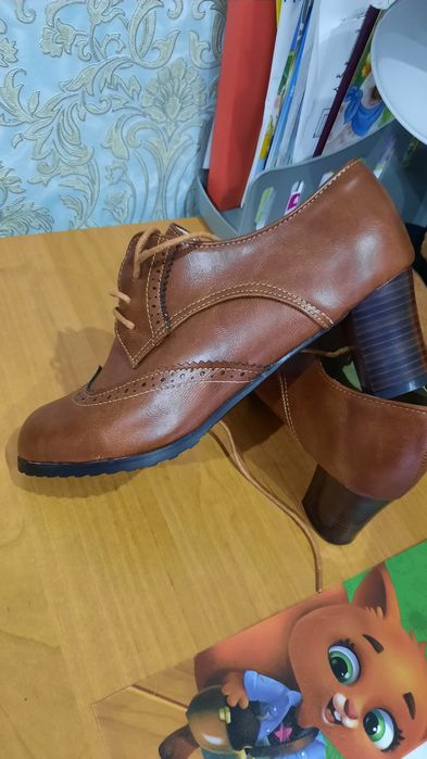 Продам женские батильоны