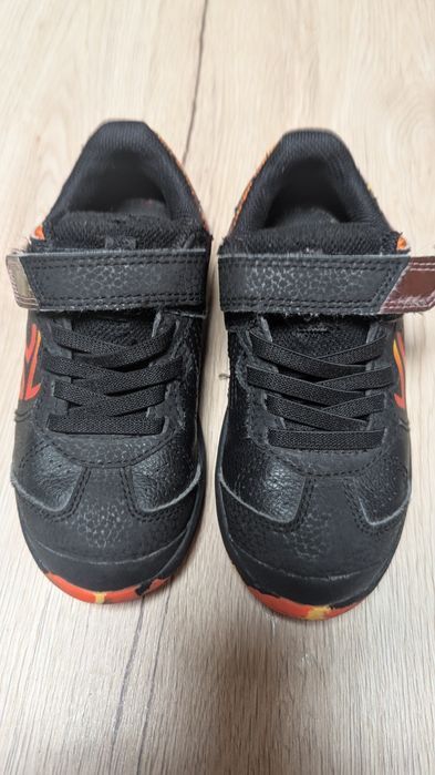 Adidași sport Artengo(Decathlon)nr.28 17.5 cm