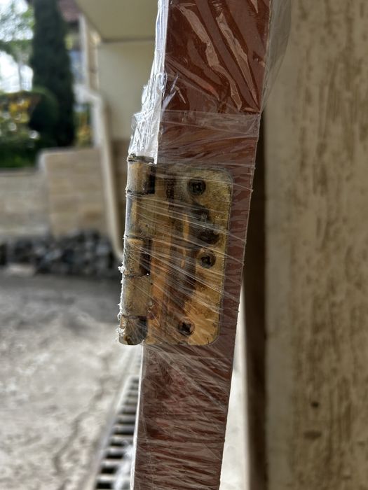 Врата за вход – дърво и MDF, 95/200 см, с патрон и дръжки