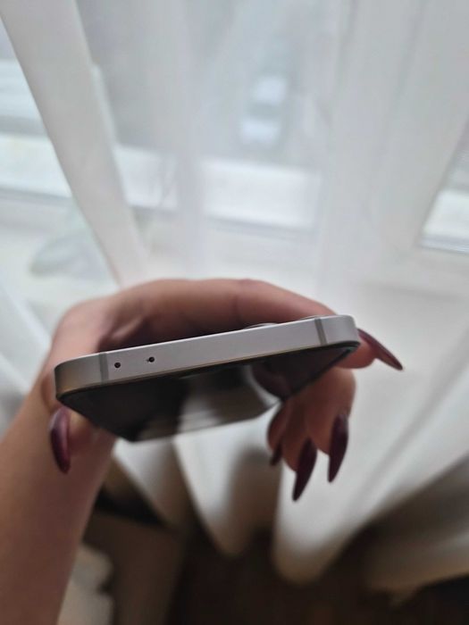 Телефон Samsung Flip 6