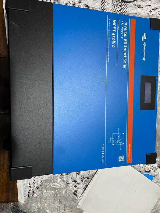 Соларен инвертор Inverter RS Smart Solar 48/6000 Victron MPPT 450/80