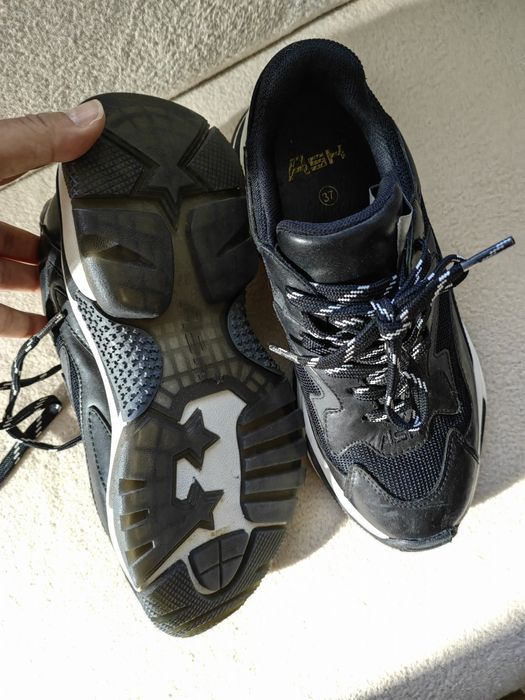 Ash , Calvin Klein, Inuikii