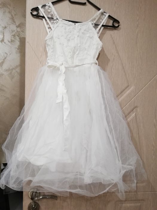 Детски рокли и пола