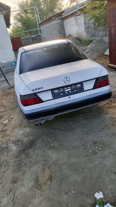 Продам Мерседес 124