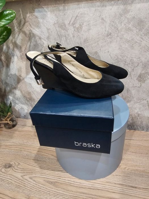 Продам обувь бу.