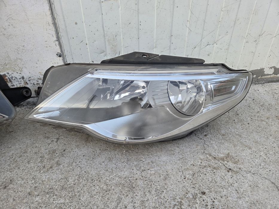 Far Faruri Vw volkswagen passat CC 2010