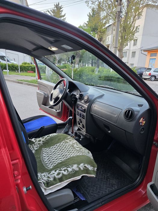 Vand Autoturism Dacia Logan