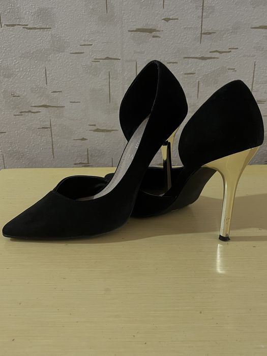 Туфли в отличном состояний