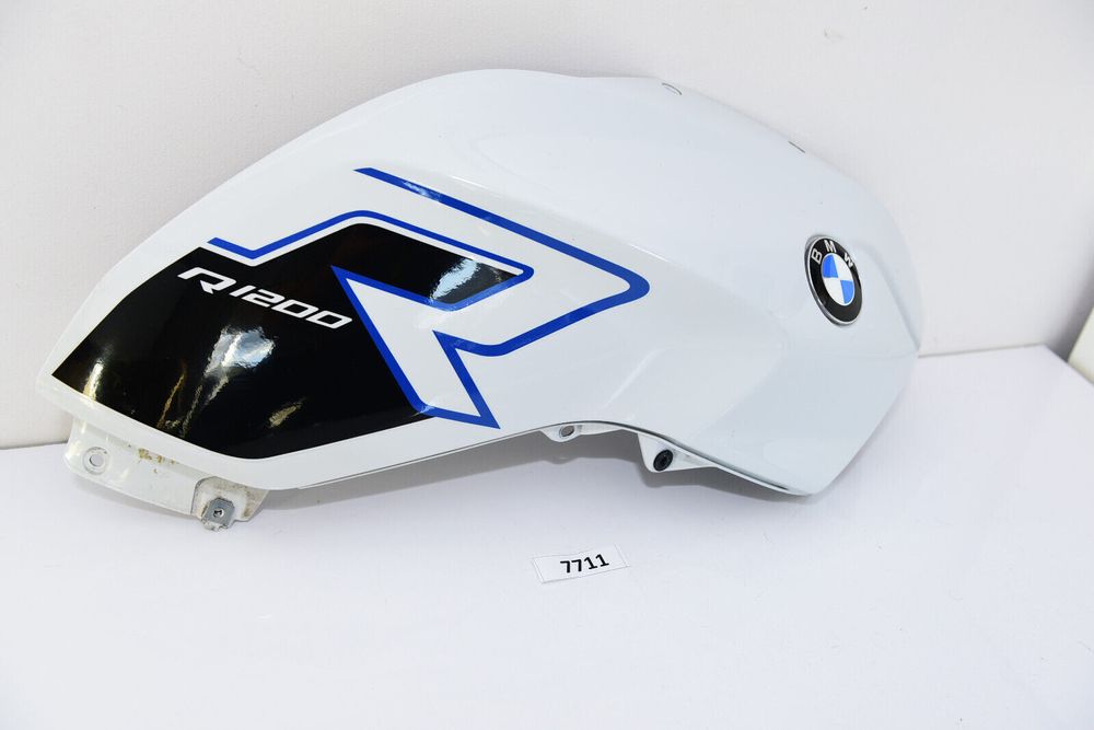 Carena rezevor combustibil partea dreapta BMW R1200R R1250R K53 K54