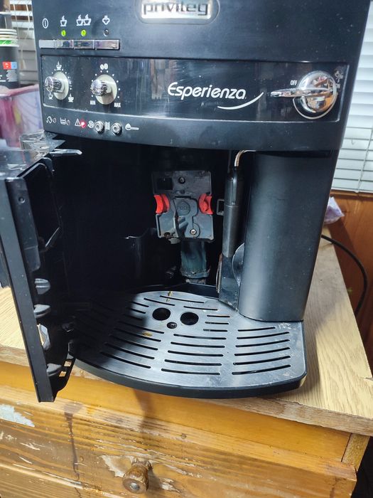 Комплект кафемашина Делонги Кафеавтомат Delonghi