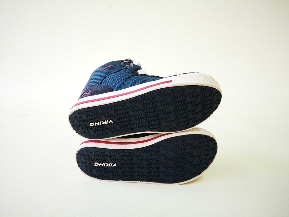Bocanci Imblaniti moonboot  ghete copii  29 30 VIKING -Canada GORETEX