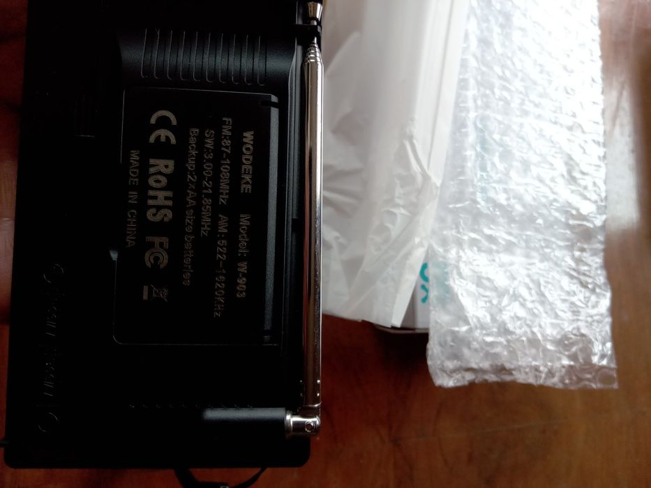 Портативно , джобно малко радио wodeke-903