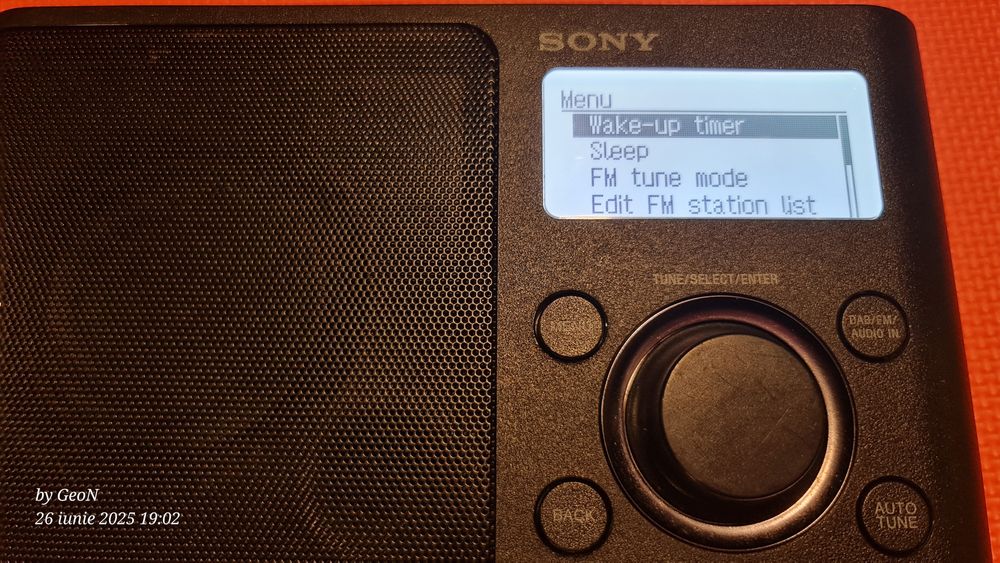 Radio Sony XDR S61D- ICFM780SL   si Sanyo