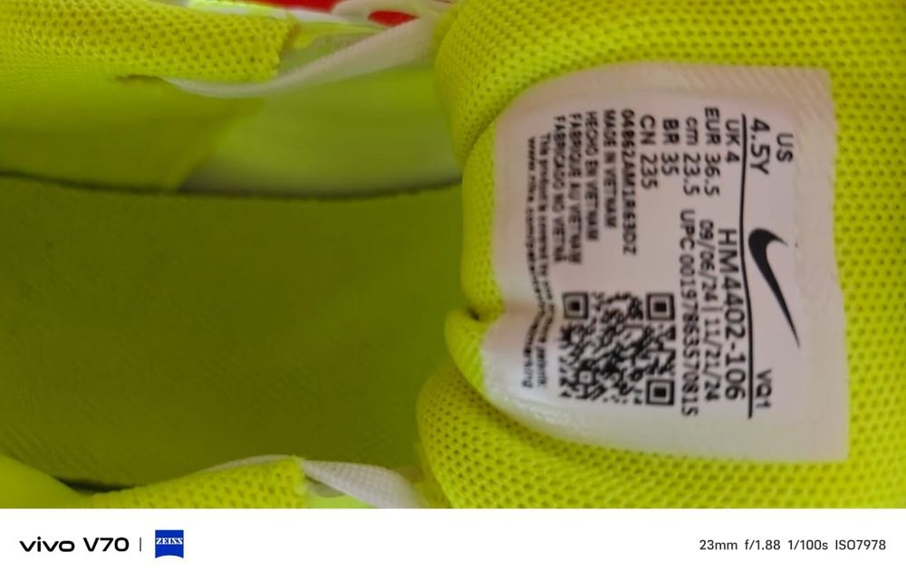 Продам беговые кроссовки Nike оригинал 36р