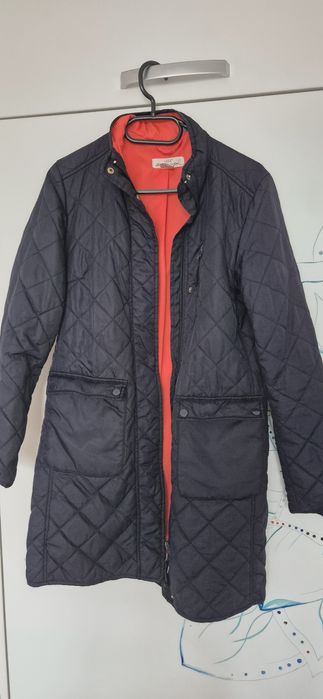 Горна дамска дреха за есента! Тъмно синя от H&M! В отлично състояние!