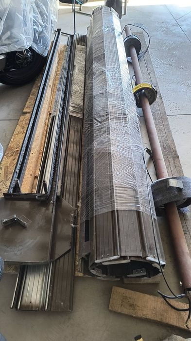 Автоматична ролетна врата