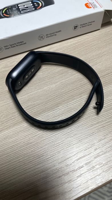 Фитнес браслет Xiaomi Smart Band 10