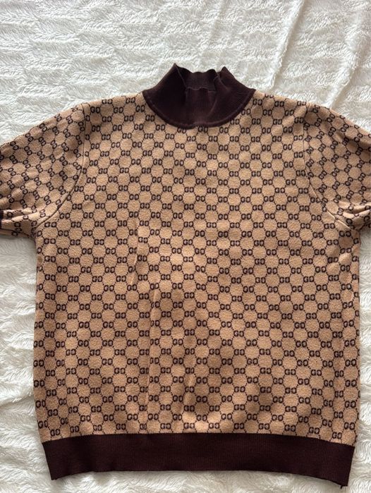 Женская одежда по 2000тг