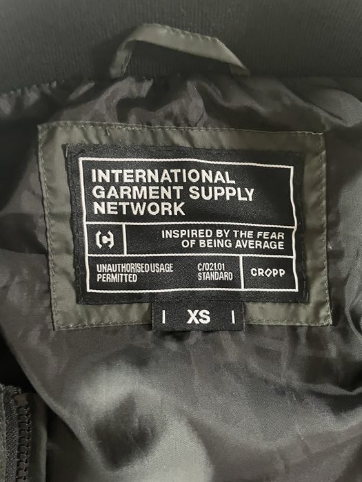 Бомбър яке Cropp